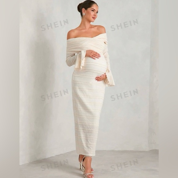 Maternity off-Shoulder Dress - Picture 1 of 5